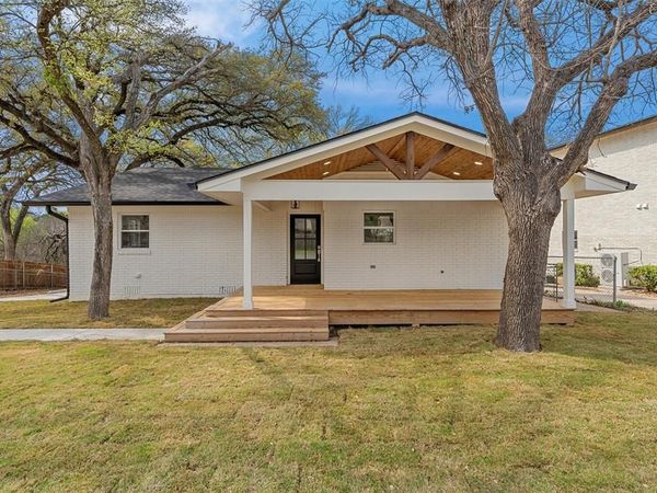 14014 Harbor Drive , Woodway, TX 76712