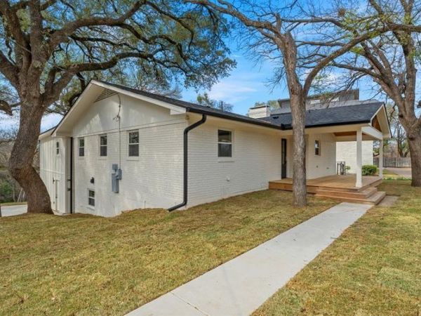 14014 Harbor Drive, Woodway, TX 76712