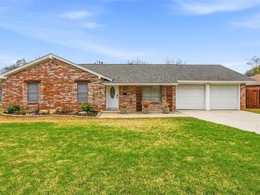 6959 Culver Avenue, Fort Worth, TX 76116