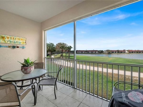 2750 Cypress Trace CIR, Unit 2624, NAPLES, FL 34119