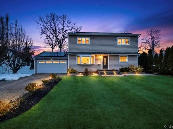 159 Dawn Drive, Centereach, NY 11720