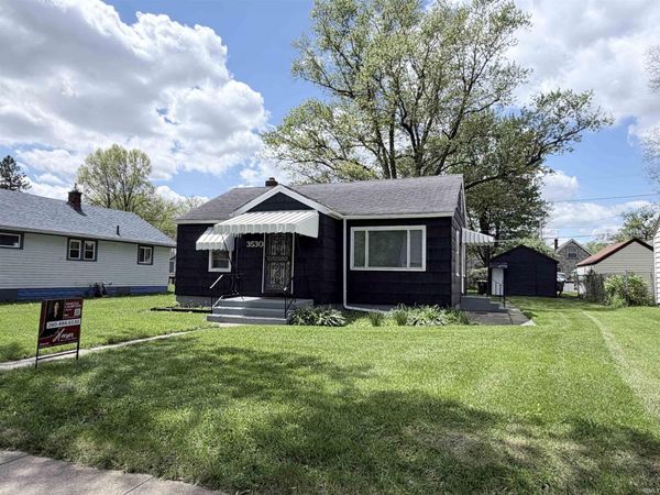 3530 Robinwood Drive, Fort Wayne, IN 46806