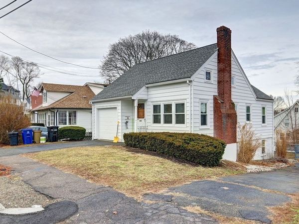 317 Elmwood Ave, Quincy, MA 02170