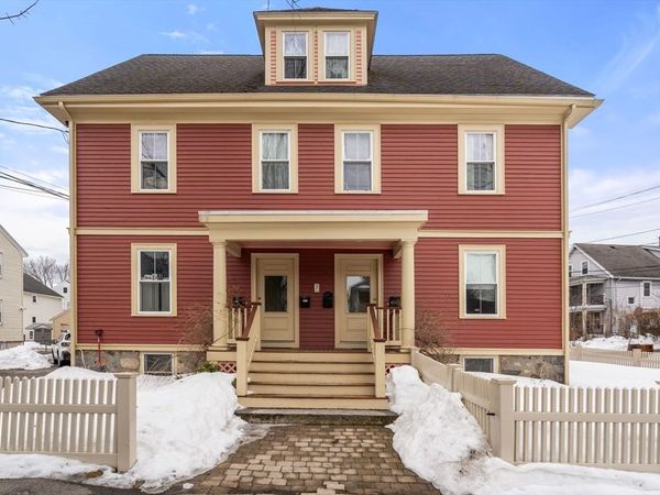 132 Warren St, Unit B, Arlington, MA 02474