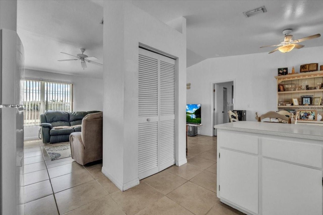 123 NW 9th Street, Cape Coral, FL 33993 Photo