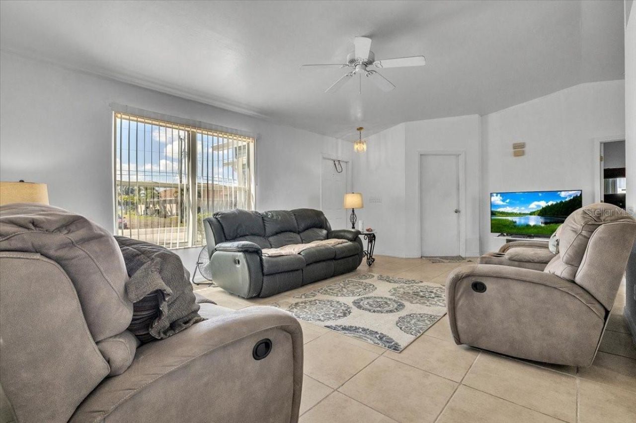 123 NW 9th Street, Cape Coral, FL 33993 Photo