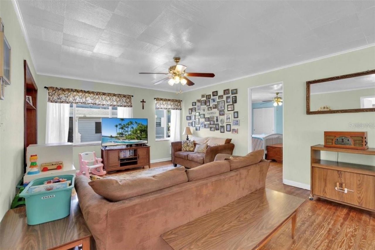 515 Mabbette Street , Kissimmee, FL 34741 Photo