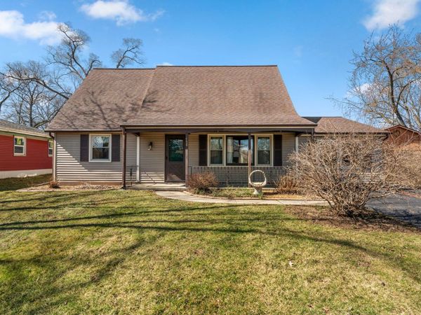 756 Imperial Road, Valparaiso, IN 46385