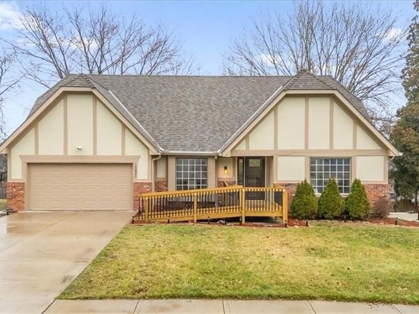 10921 Reeder Street, Overland Park, KS 66210