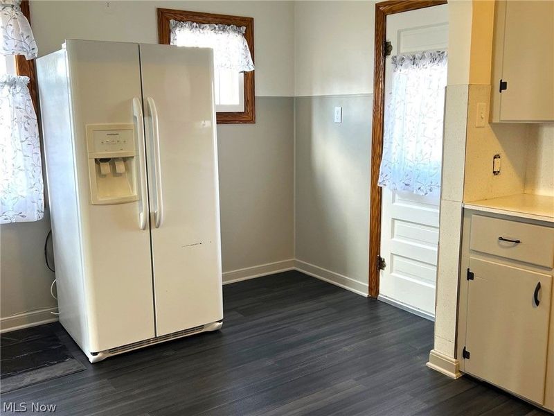 982 Dan Street , Akron, OH 44310 Photo 10