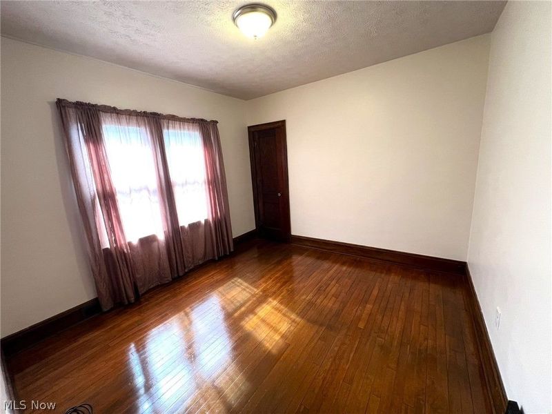 982 Dan Street , Akron, OH 44310 Photo 18