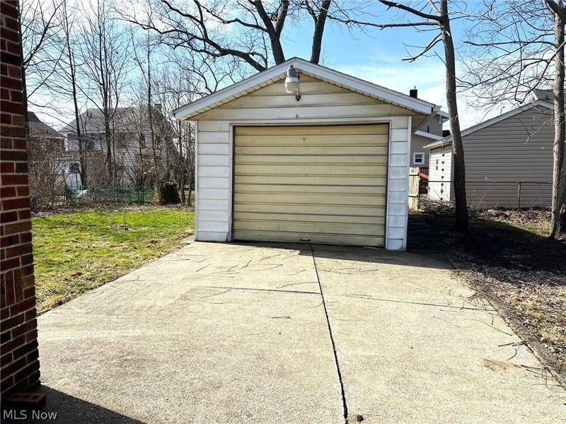 982 Dan Street , Akron, OH 44310 Photo 28