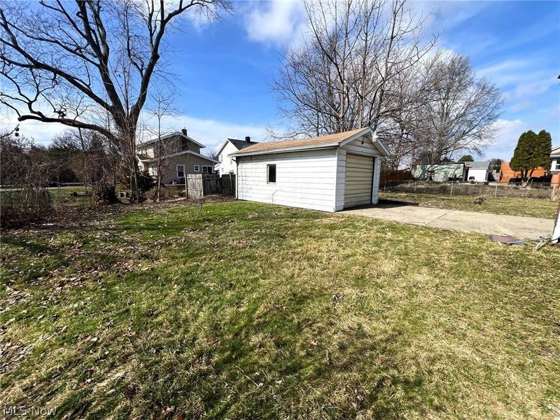 982 Dan Street , Akron, OH 44310 Photo 29