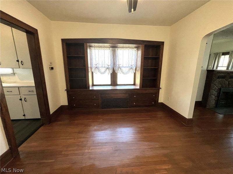 982 Dan Street , Akron, OH 44310 Photo 7