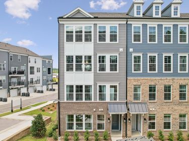 426 Gaston Park Lane, Unit #200, Wake Forest, NC 27587