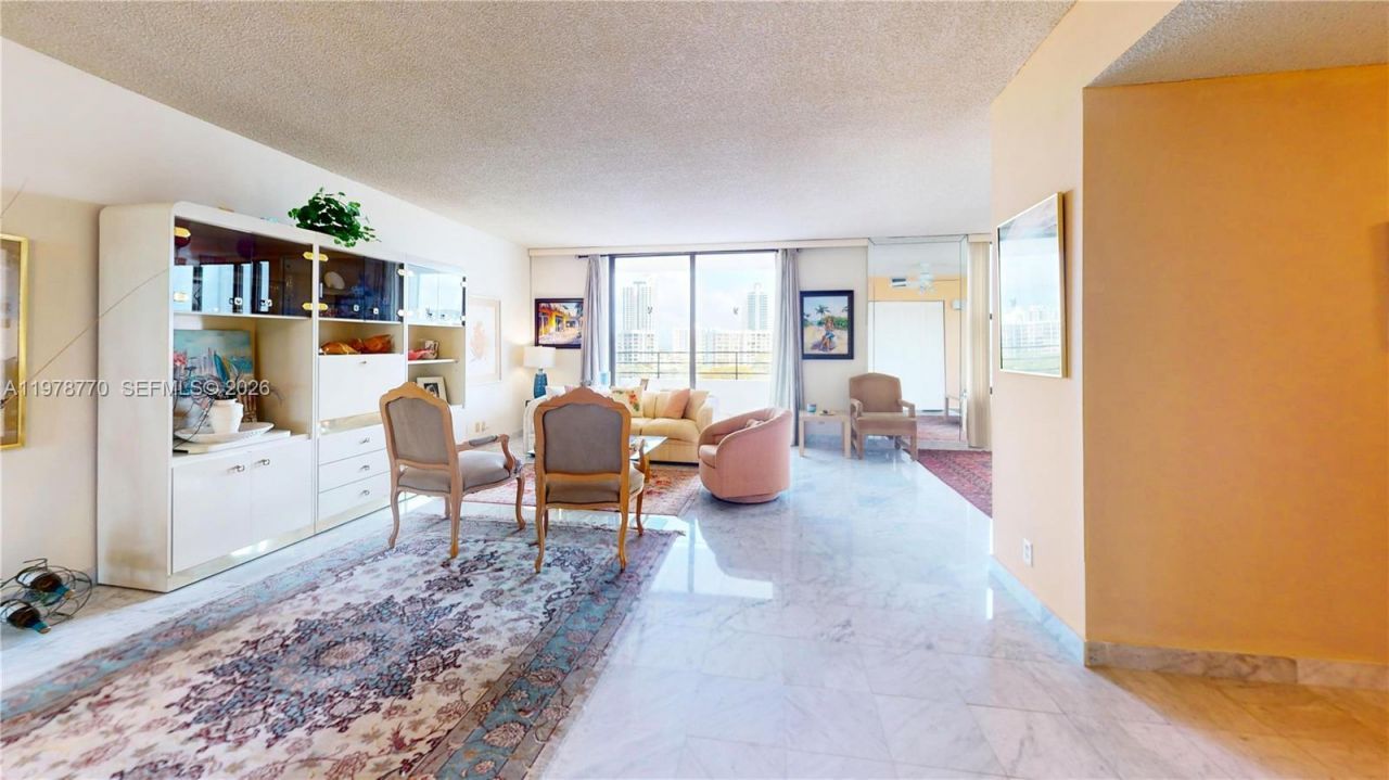 2500 Parkview Dr , Unit 902, Hallandale Beach, FL 33009 Photo