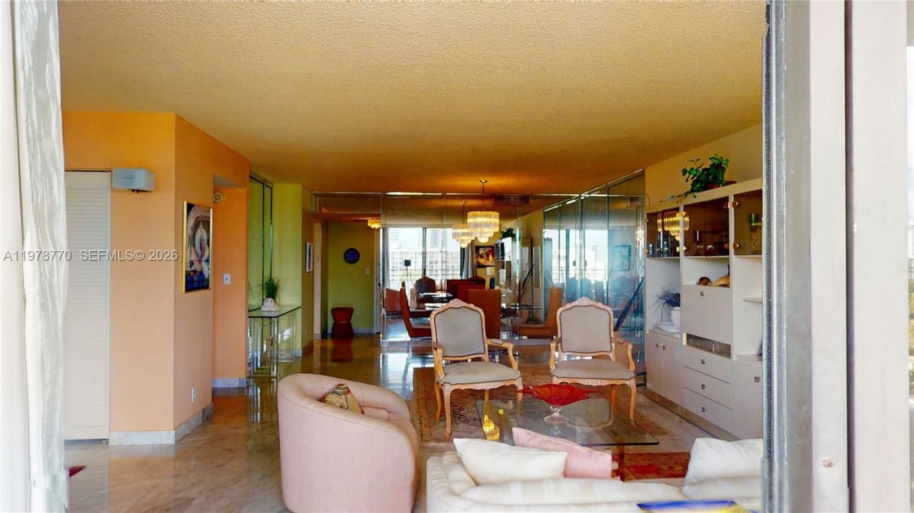 2500 Parkview Dr , Unit 902, Hallandale Beach, FL 33009 Photo