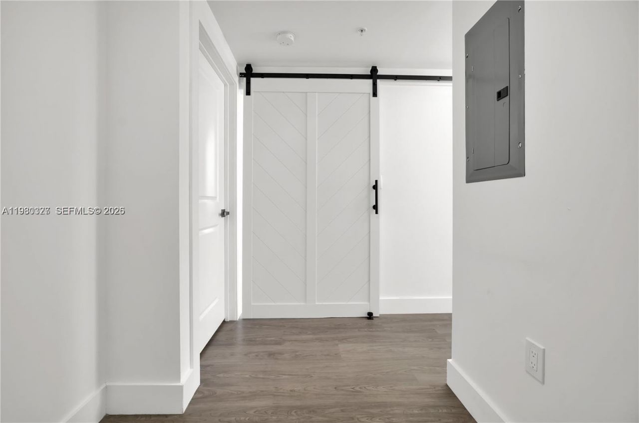 1620 NW 18th St , Unit 104, Miami, FL 33125 Photo