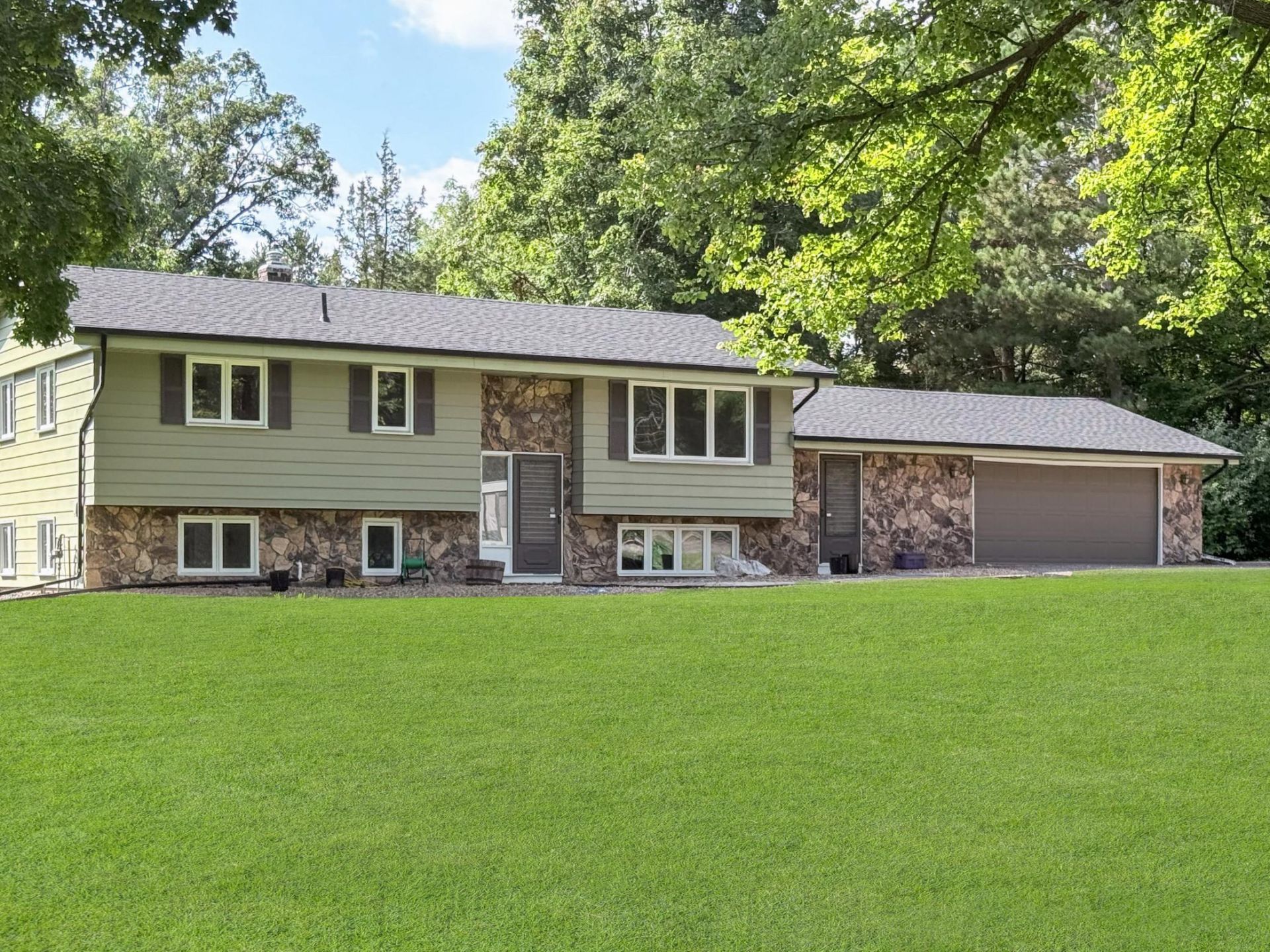 6830 SE 36th Street, Rockford, MN 55373