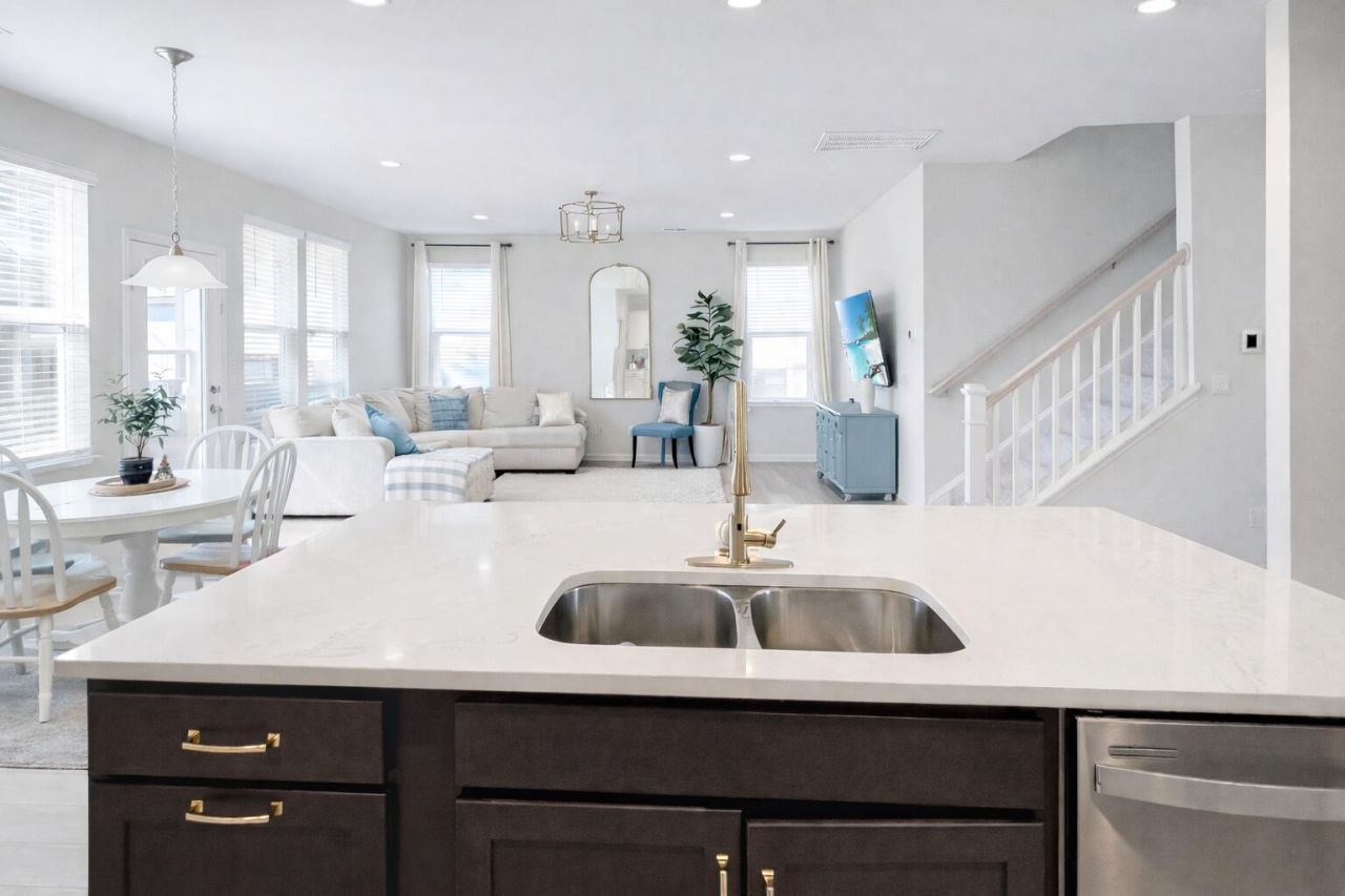 2101 Utsey Street Photo 4