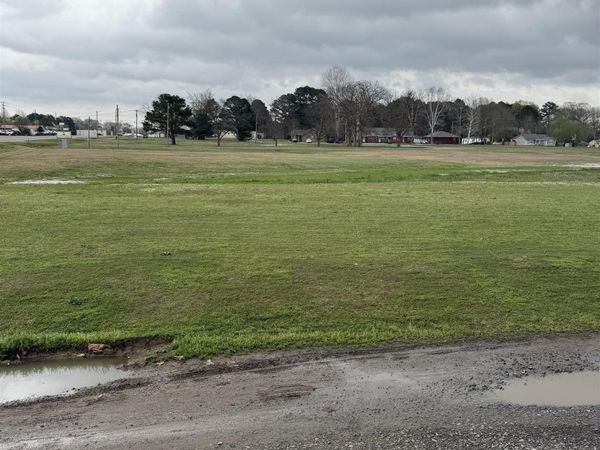 00 Dewitt Henry Dr. , Beebe, AR 72012