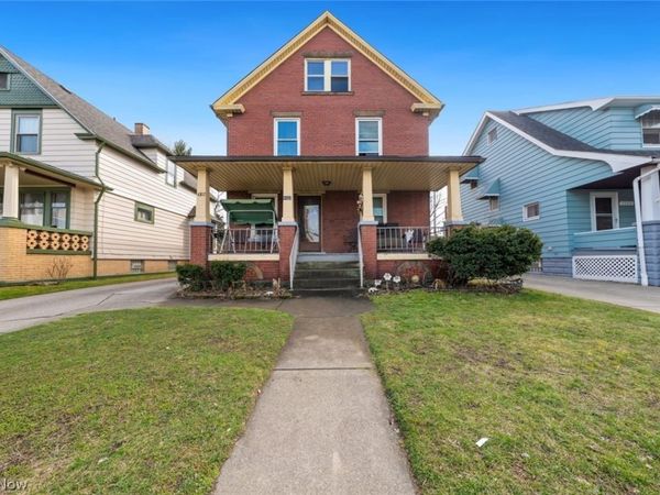 4302 Bridgeview Avenue , Newburgh Heights, OH 44105