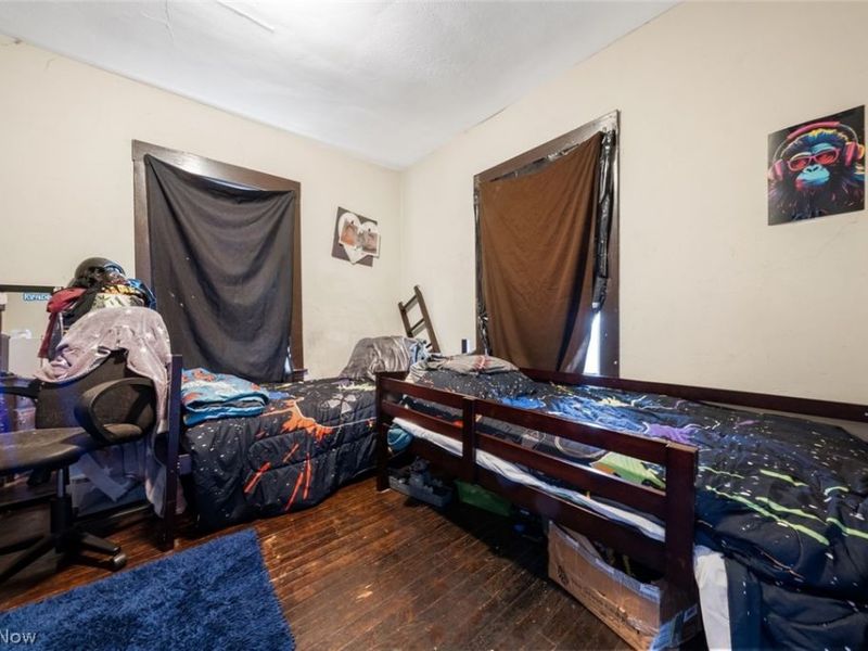 4302 Bridgeview Avenue , Newburgh Heights, OH 44105 Photo 14