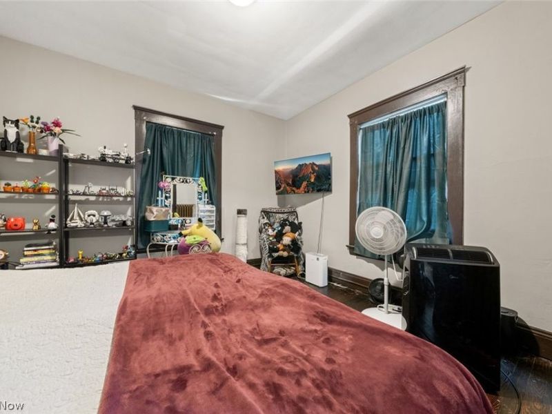 4302 Bridgeview Avenue , Newburgh Heights, OH 44105 Photo 26