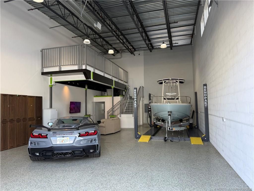 861 NE Industrial Boulevard, Unit 13, Jensen Beach, FL 34957 Photo