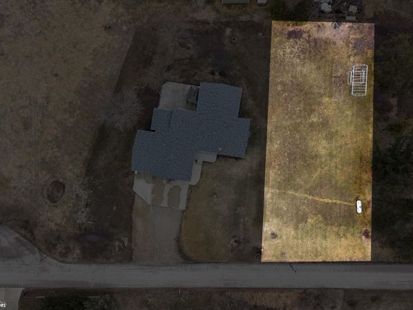 Bayberry Avenue, Ventura, IA 50482