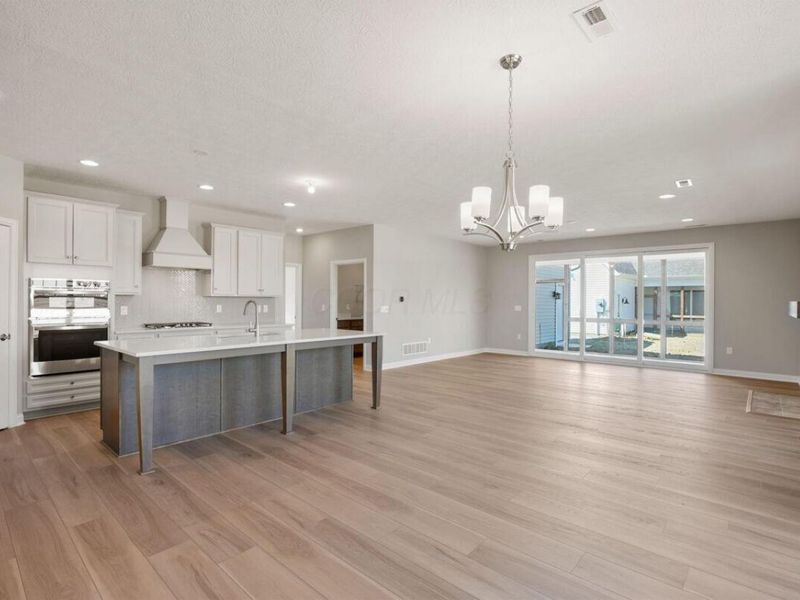 4528 Nonius Drive , Unit 1020, Hilliard, OH 43026 Photo 5