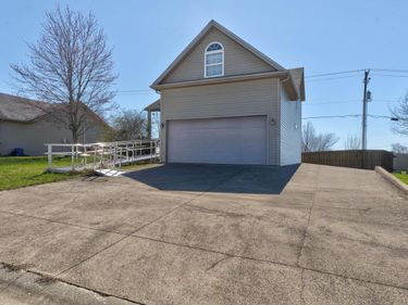 112 Augusta Drive, Mt Sterling, KY 40353