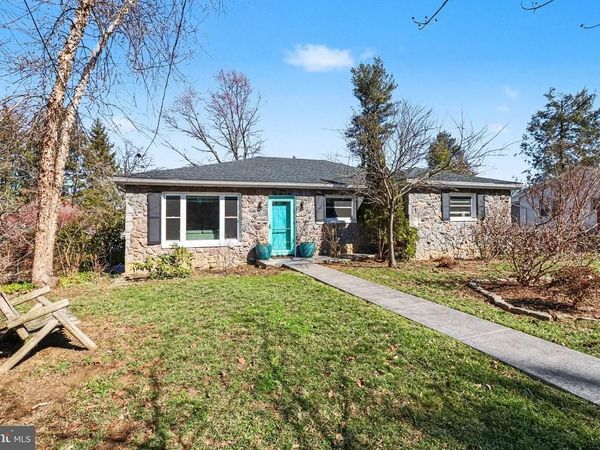 303 S MARKET STREET, MOUNT JOY, PA 17552