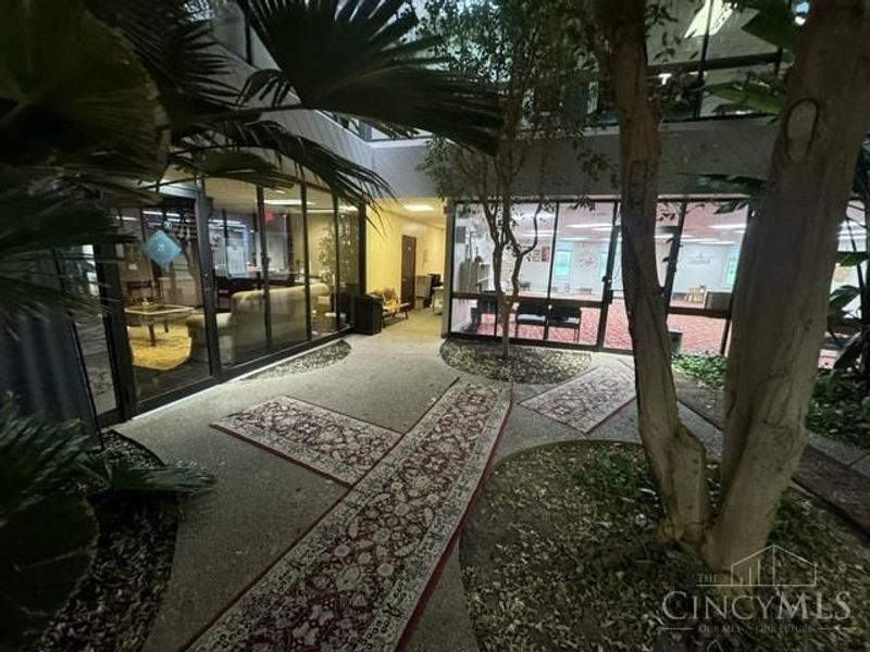 10501 Success Lane, Dayton, OH 45458 Photo 21