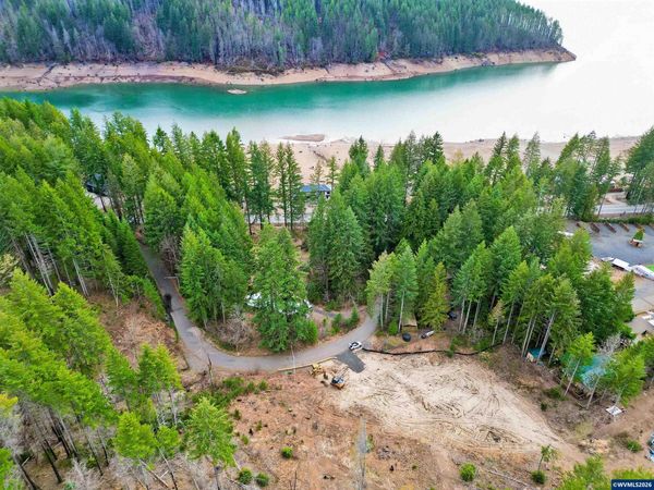 110 Guy Moore (Parcel 2) Dr E, Detroit, OR 97342