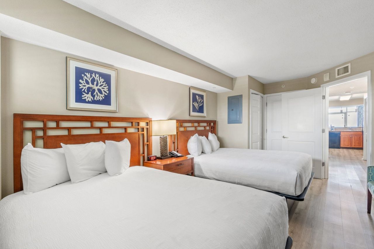 5300 N Ocean Blvd.  Photo 12