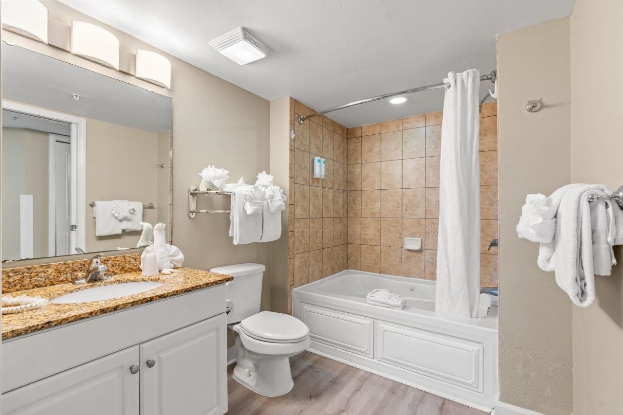 5300 N Ocean Blvd.  Photo 13