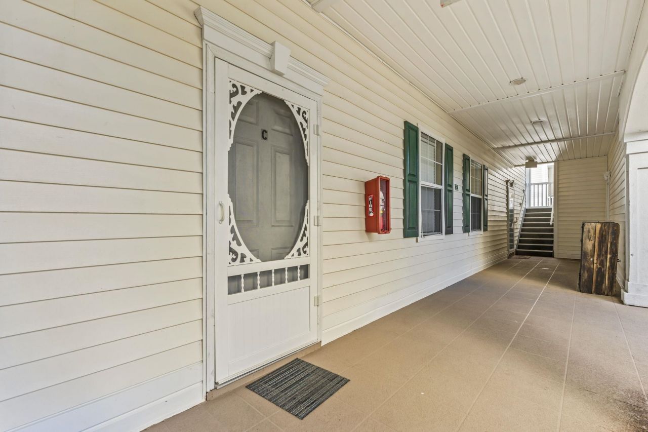 484 River Oaks Dr. Photo 26