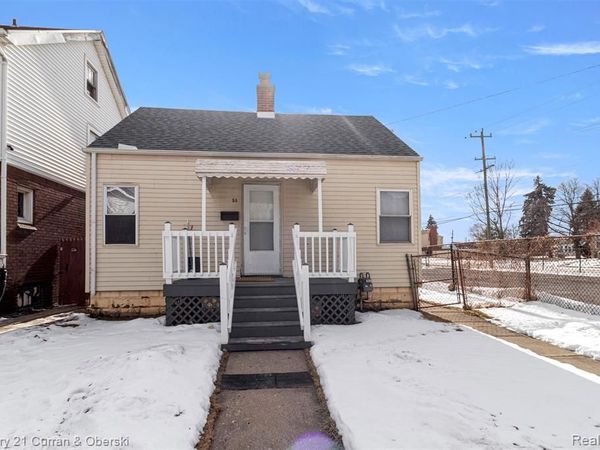 53 W Charlotte Street, Ecorse, MI 48229