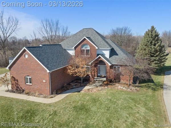 5252 Madison Court, Mundy Twp, MI 48473