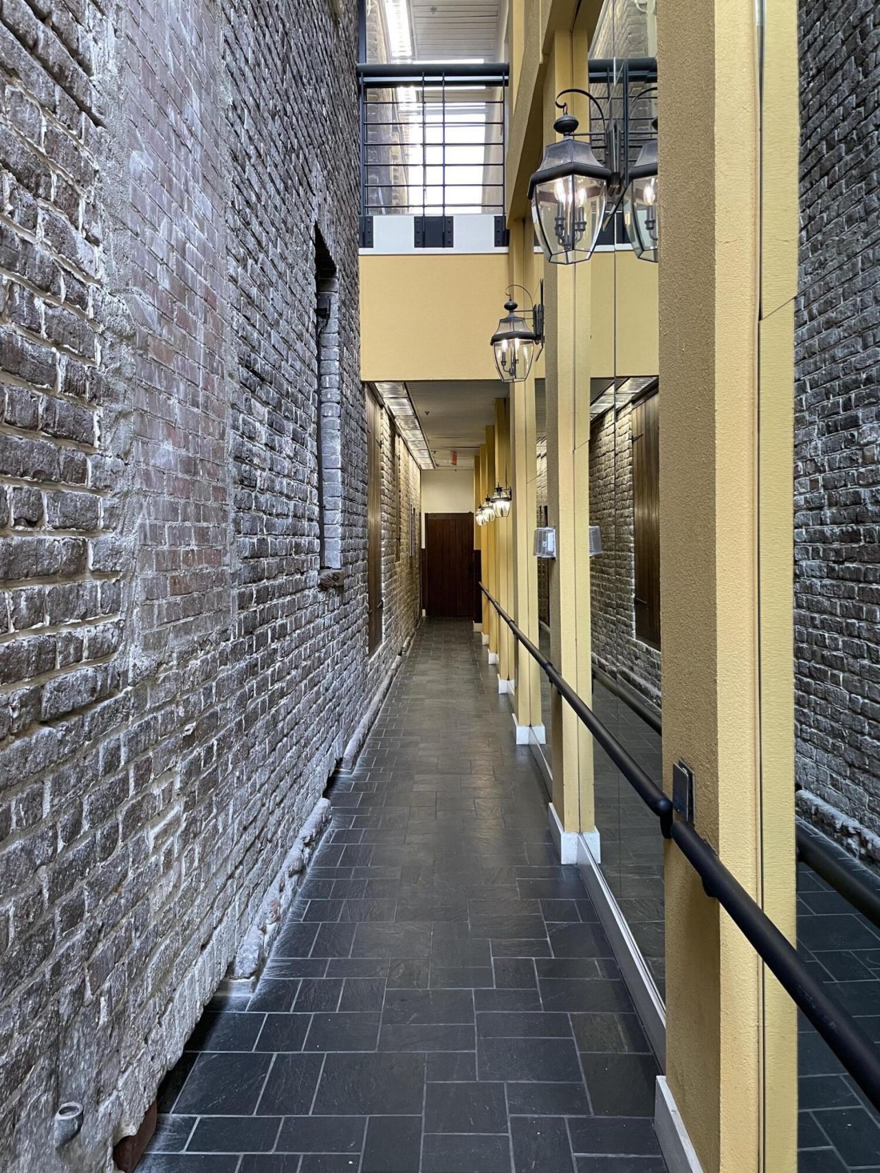 192 E Bay Street Photo 4