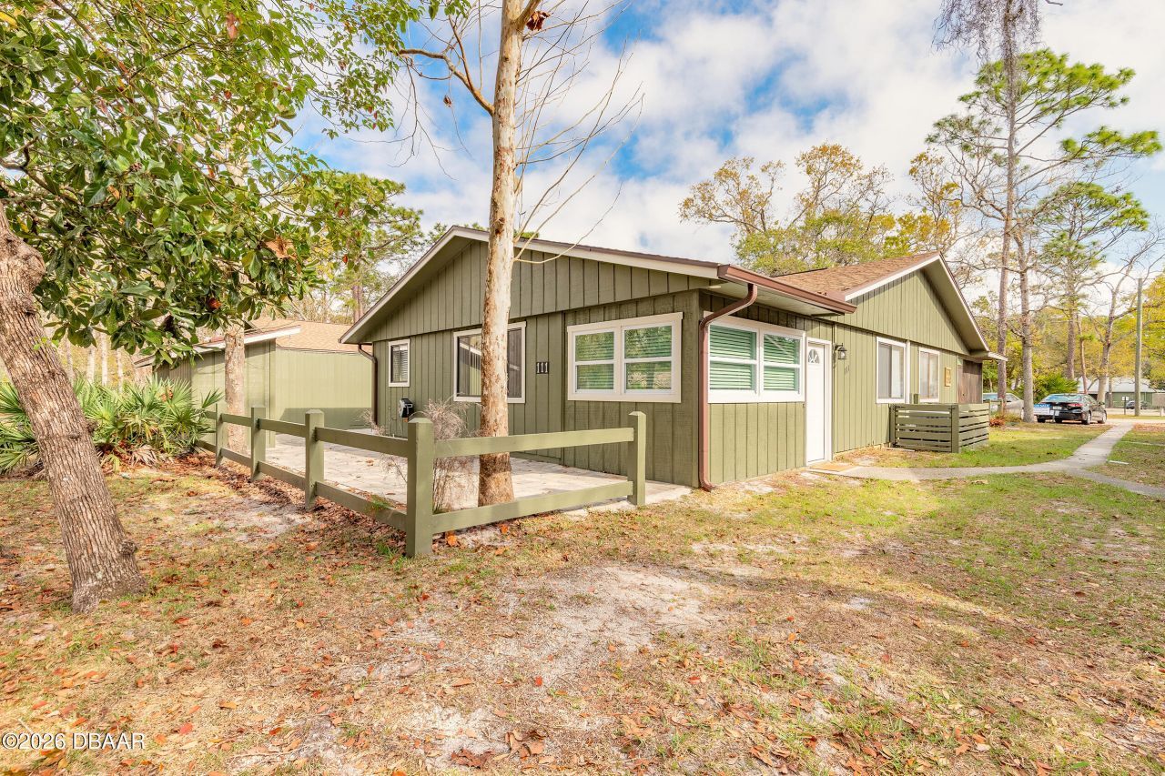 111 Cypress Pond Road, Port Orange, FL 32128 Main Photo