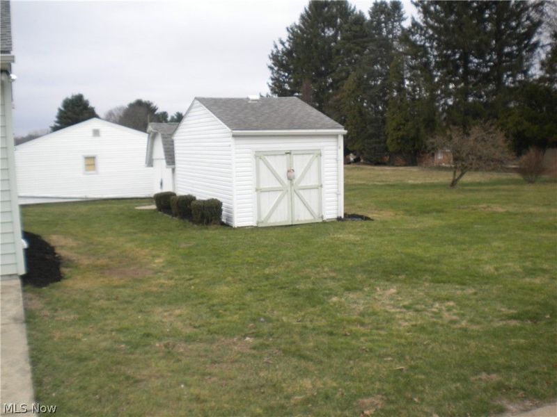 345 Morgan Street , Barberton, OH 44203 Photo 4