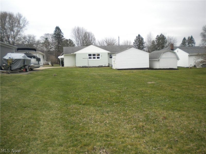 345 Morgan Street , Barberton, OH 44203 Photo 5