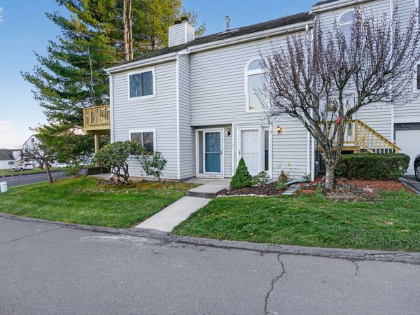 3 Sunridge, Unit 3, Cromwell, CT 06416