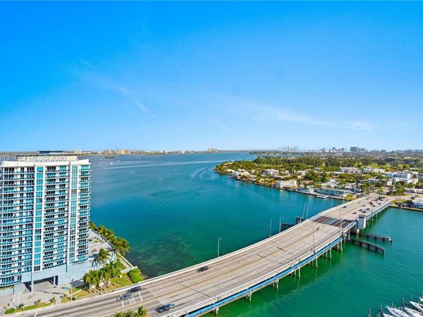 7601 E Treasure Dr., Unit PH 216, North Bay Village, FL 33141