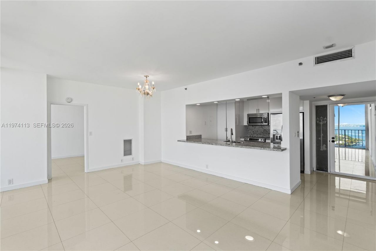 7601 E Treasure Dr., Unit PH 216, North Bay Village, FL 33141 Photo