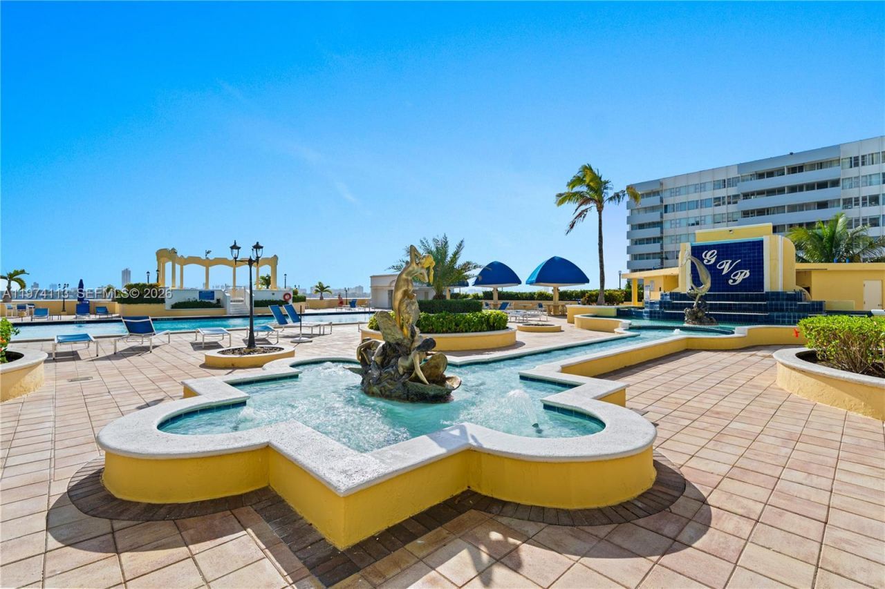 7601 E Treasure Dr., Unit PH 216, North Bay Village, FL 33141 Photo