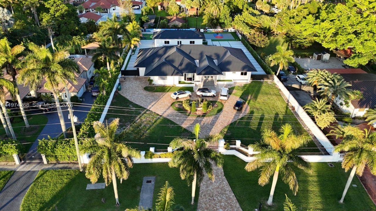 365 NW 132nd Ave , Miami, FL 33182 Photo