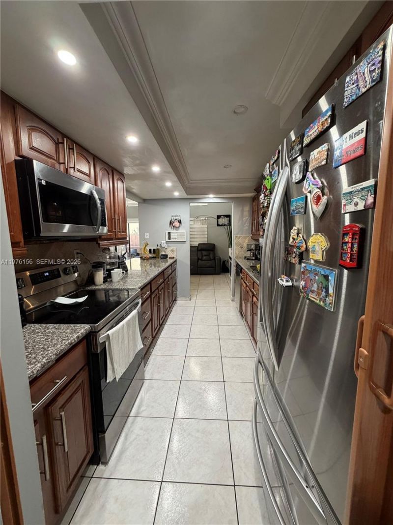 8408 NW 8th St, Unit 8408, Miami, FL 33126 Photo